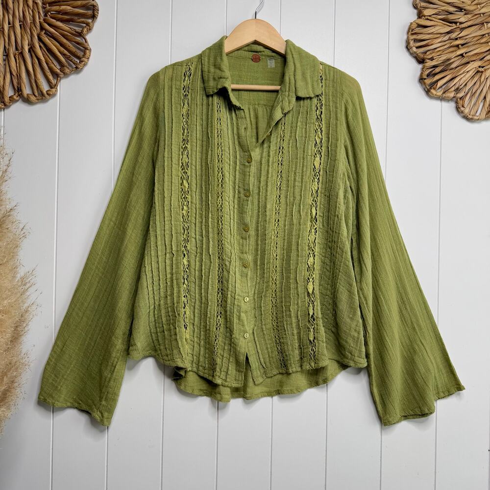SOLD -D- Free People button-down shirt XS floral eyelet lace boho top cotton - Picture 4 of 10